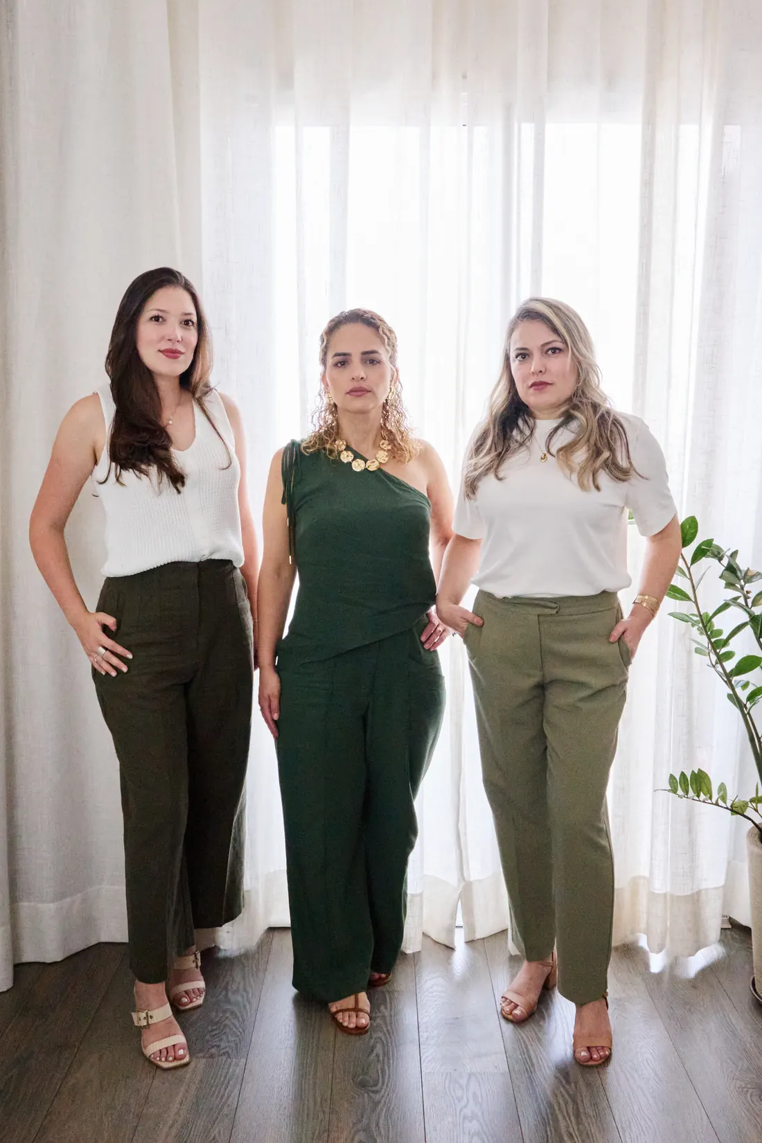 Vanessa, Adelita e Viviane, psicólogas da Pensando Bem